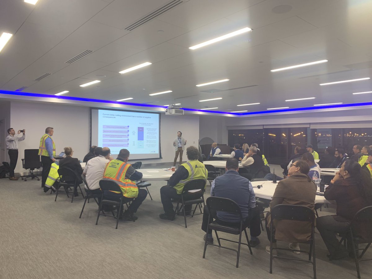 Another fully packed room of EWR leaders excited about We Win Newark, EWR’s new, progressive approach to operations management @jeff_riedel160 @weareunited @EWRmike