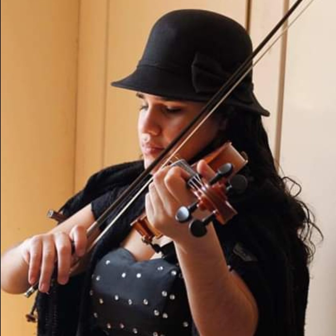cultura_py's tweet photo. La SNC se suma a la consternación de la comunidad cultural y en especial a la de los músicos, para lamentar la temprana partida de Ana Lucrecia Taglioretti, y convocar a todos al largo y agradecido aplauso que le debemos como emocionada despedida.  

https://t.co/aiSMCz1rba https://t.co/TWkGoEqb0g