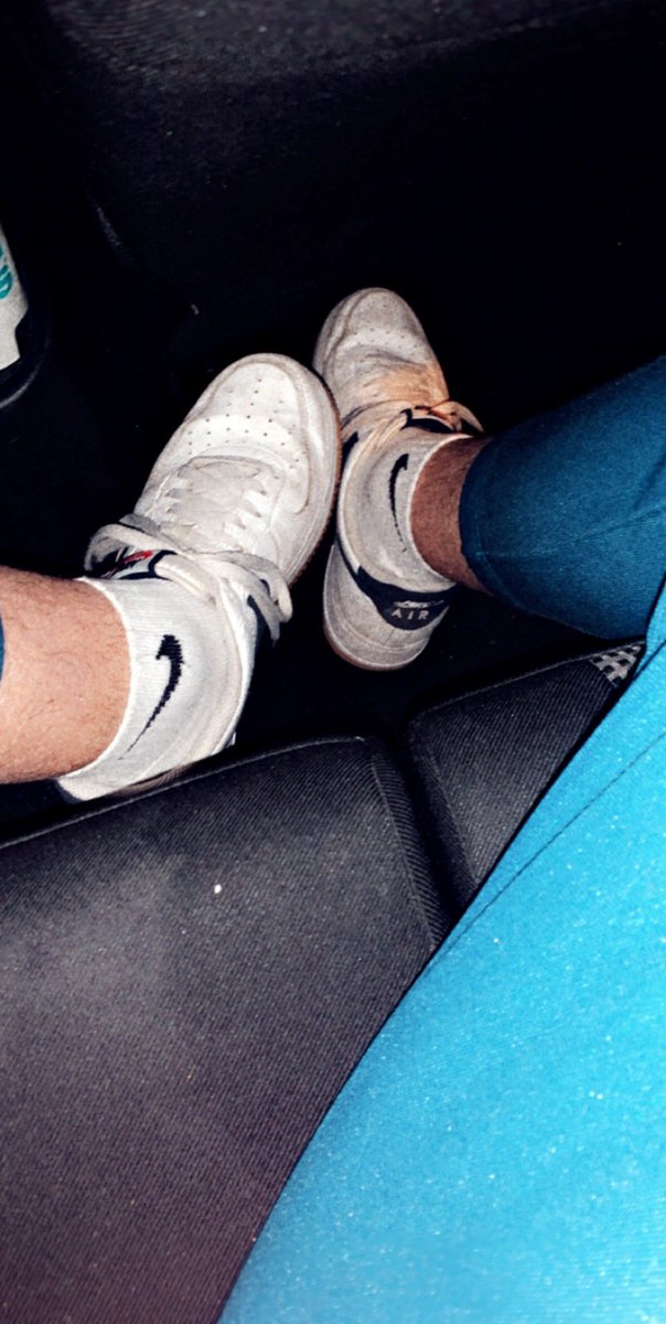 julien69490950's tweet photo. Y’a qui mes petites putes ? DM #moneyslaves #moneyslave #moneyslavefr #domina #findom j #feetfetish #findom #paypig #soumis #soumission https://t.co/1n5YXFeR0g