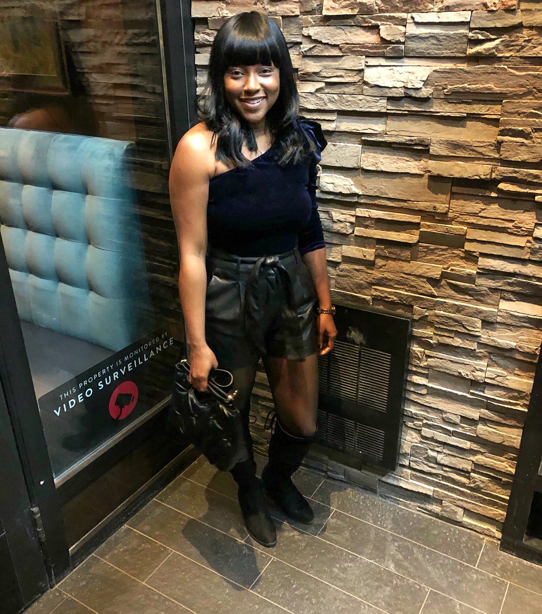 TashLiscious's tweet photo. I was feelin extra CUTE in my new #shein top! Ladies have you checked out @sheinofficial it’s my go-to for affordable fashion! This top was less than $15.00 🙌🏾
.
.
.
.
.
#SHEINgals #chillinwithtash #shein #sheinoffical #sheinstyle #sheinfashion #affordablestyle #nightoutoutfit https://t.co/vTnaBLcNzo