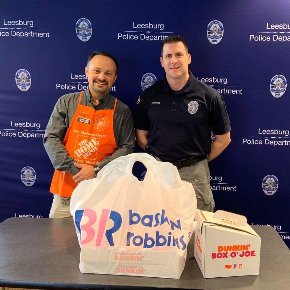 Showing our appreciation for our local police Department !!!!! <a href="/PaulDeveno/">Paul Deveno</a>. <a href="/OrrinBurkett/">Orrin Burkett</a> <a href="/NTalir/">Talir N Perkinshd</a> @thd0063
