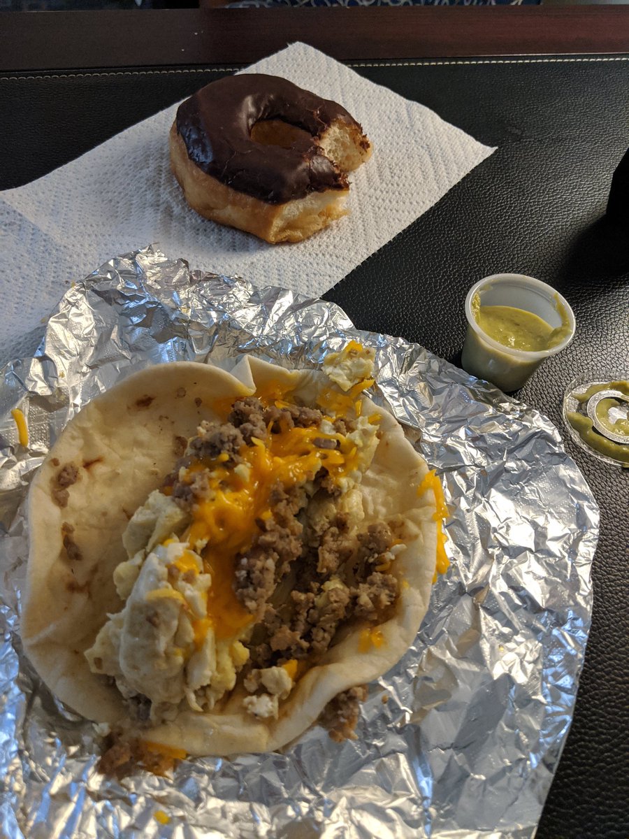 MsHaleyDean's tweet photo. "There is immense power when a group of people with similar interests gets together to work toward the same goals." -Idowu Koyenikan
This morning our similar interests were #donuts and #breakfasttacos! Taking care of each other! #leadershipteam #LAMMPDS https://t.co/ew3gqM8f1T