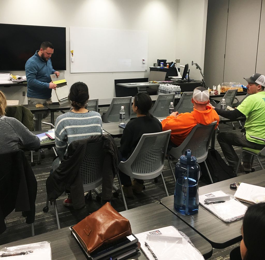 EdwardsStone_'s tweet photo. A few of us at Edward's Stone had the pleasure of speaking to the MCC student chapter of the Association of General Contractors last night. Thanks to all that attended, we are excited to see what the future holds for you!
#AGC #Edwards_Stone #MCCStudentChapter https://t.co/t7hBCfQdpV