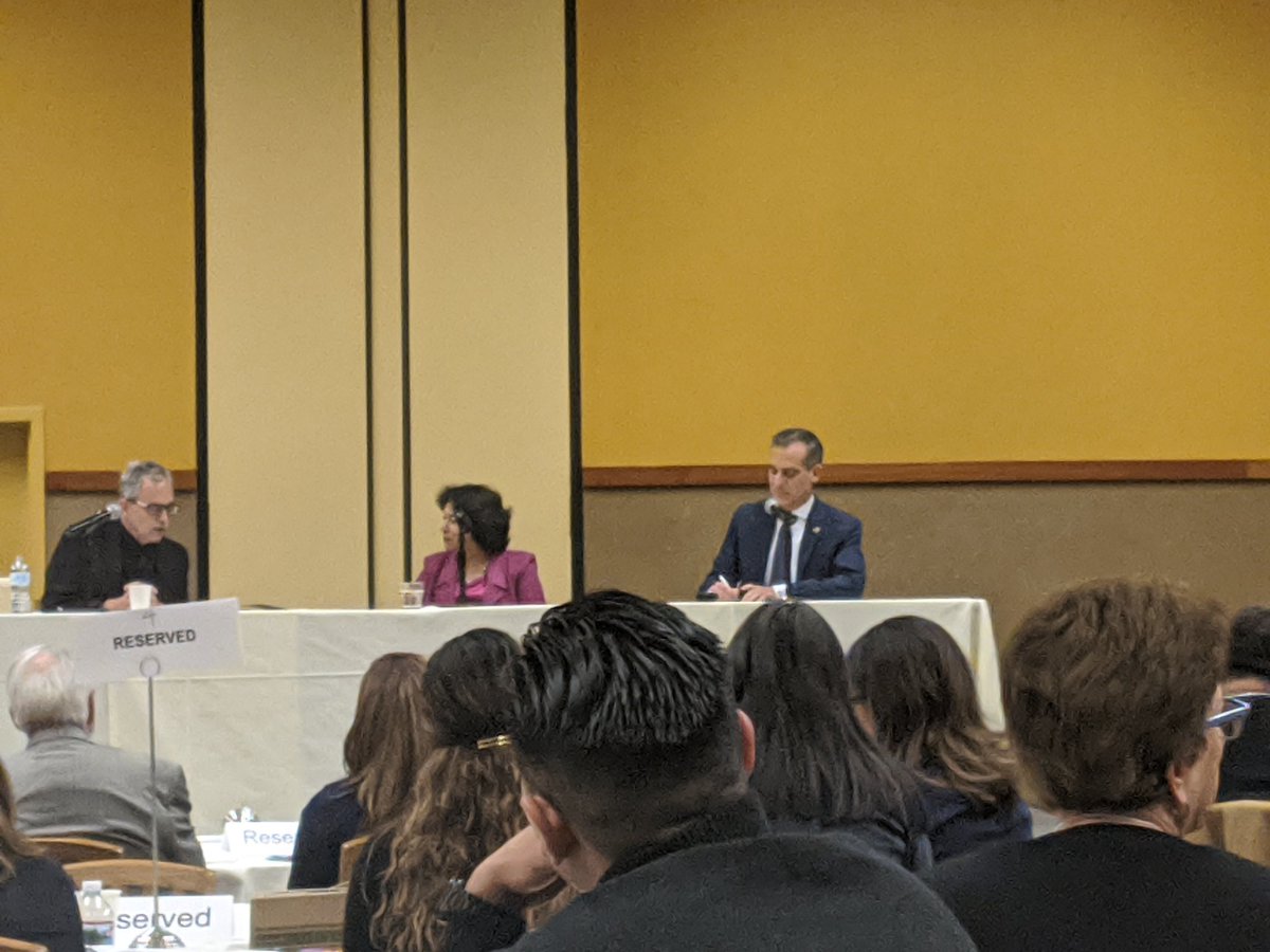 xilonin's tweet photo. Some say that LAUSD needs to fix itself before we help it.... But how can you expect a system starved for resources to fix itself - @MayorOfLA..... This is why we need #FullAndFairFunding for California schools NOW #ImmigrationSummit2020 https://t.co/MLsiKo5wdt
