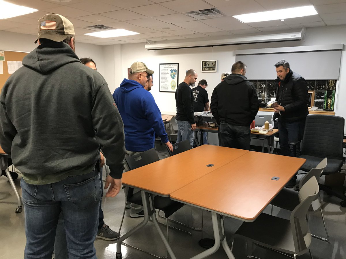 HD 4103 and 4134 thanking <a href="/BensalemPolice/">Bensalem Police</a> with a little catered lunch. Bensalem PD we appreciate all that you do to support our stores and Bensalem towship! #NationalLawEnforcementAppreciationDay