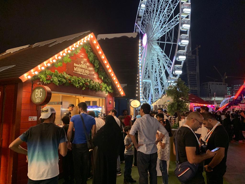 XBiteksa's tweet photo. Find us @ Winter Wonderland🎡🎢
We would love to see you! BOOTH4 8
حياكم في ونتر وندرلاند🎡🎢
نتشرف بشوفتكم! بوث 48
#WinterWonderland #شتاء_الرياض #XBITE #BIGBITEKSA @ksabigbite @RiyadhSeason #RiyadhSeason #riyadhwinter #Foodie https://t.co/pNYWHlS4HQ