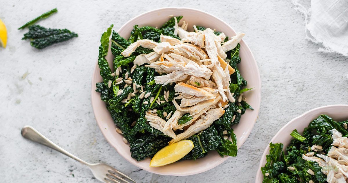 Veg2Paleo's tweet photo. #Paleo #Kale Salad with Chicken Recipe https://t.co/yji1JDcplk https://t.co/eYV4JEXHQ2