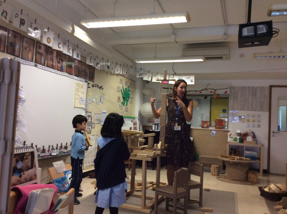 Reception Safari have showed great enthusiasm and problem solving skills during STEAM Week. We particularly enjoyed the ‘higher’ challenges. What a great start to Term 2!