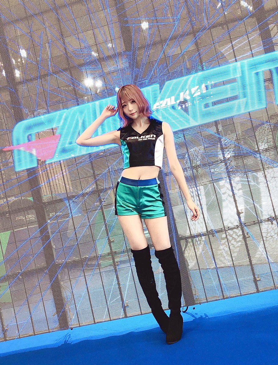 yuina_2780's tweet image. #東京オートサロン2020 

始まりましたぁぁぁぁぁあ！！！

派手髪代表岩瀬唯奈です💄💓

1年に1度の大イベント
是非記念にお写真撮りに来てね◎

#TAS2020 
#TAS
#ファルケン
#西ホール1