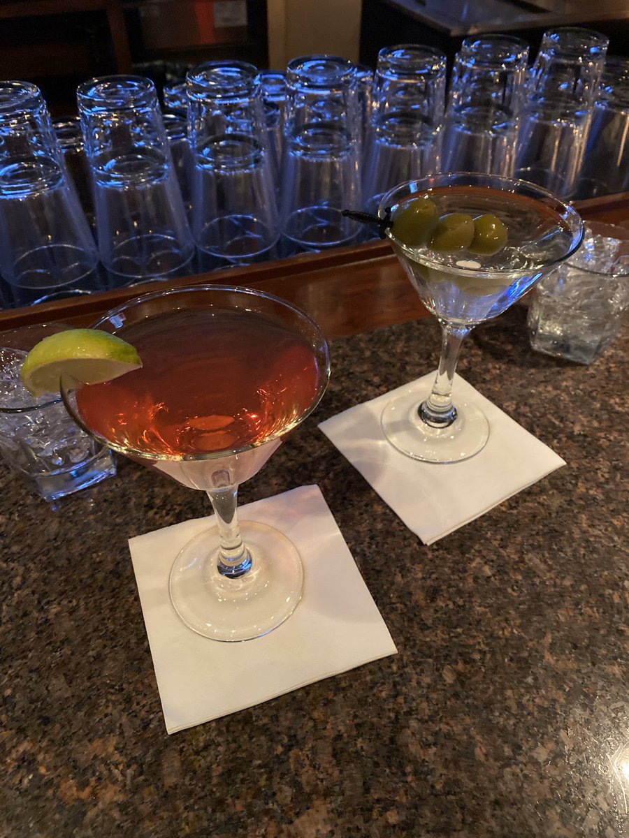 MortytheG's tweet photo. Live music 🎶 wings &amp; cocktails  lon a Thursday at @CedarHollowInn = Who Needs a Dry January? https://t.co/5uaIT7352S