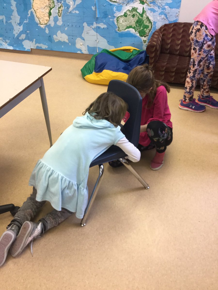 JennyFeherty's tweet photo. Get your arms around it! Learning about big ideas in mathematics #permeter #shapes @joboaler @ers_school https://t.co/ykl8pSXTNa