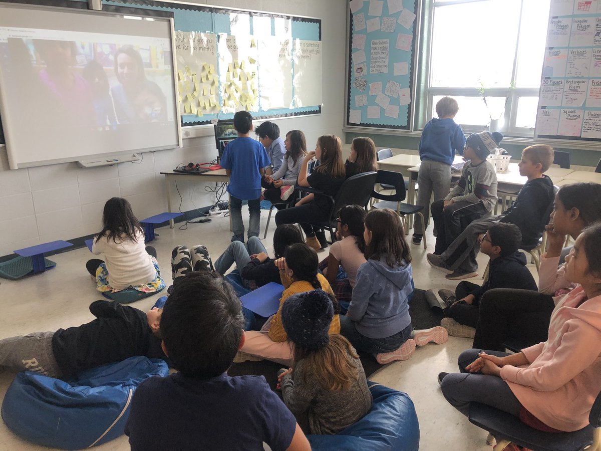 FTMoniz's tweet image. Shout out to @OODKF01 for joining 45-1 on a Google Hangout today to discuss Vision Boarding! We were SO inspired by the talented Ms.Smith on how to bring our dreams to life! We loved ‘asking the expert,’ seeing examples, and getting advice. Can’t wait to share how they turn out💫