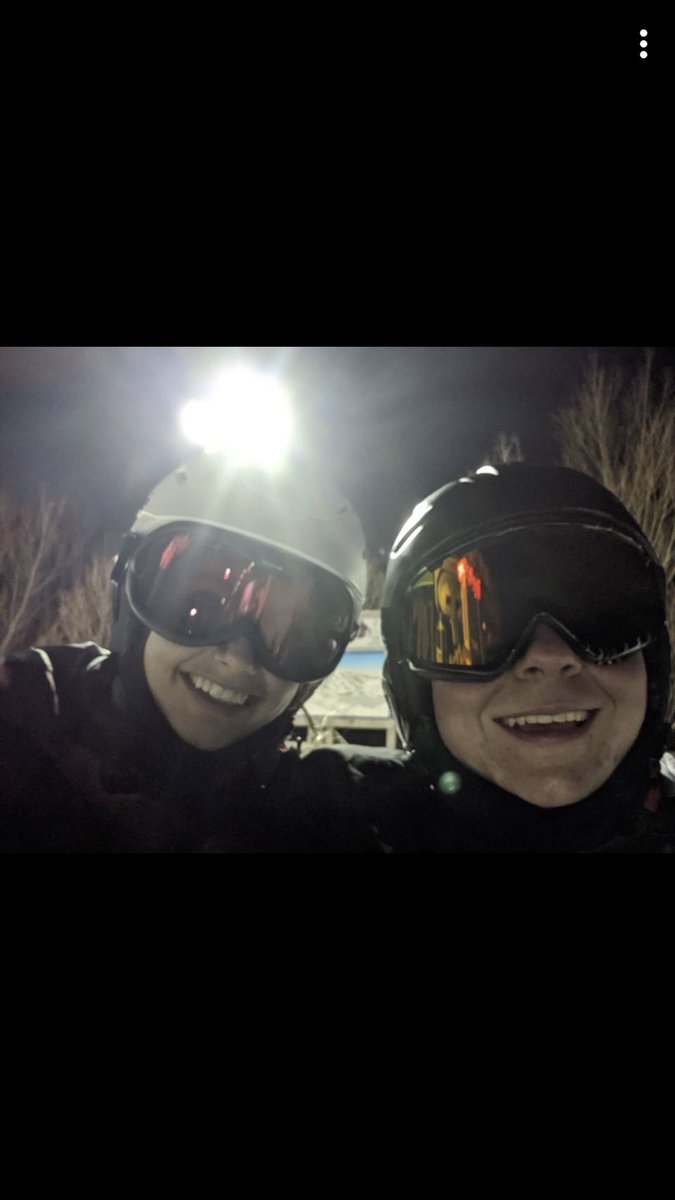 EmmaSauger's tweet photo. Four years!!!🥰 https://t.co/t8nGkiqFVd