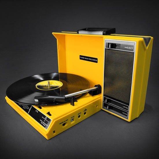 adastra1's tweet photo. Yes! I want this! #recorddeck https://t.co/Spe76JfYJc