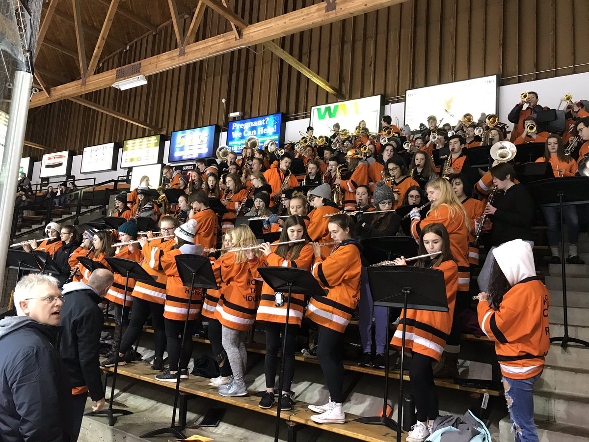 GRhockeyHS's tweet photo. @GrandRapidsBand you rock! Thanks for helping us take on Duluth East tonight! https://t.co/PjY8auVDLi