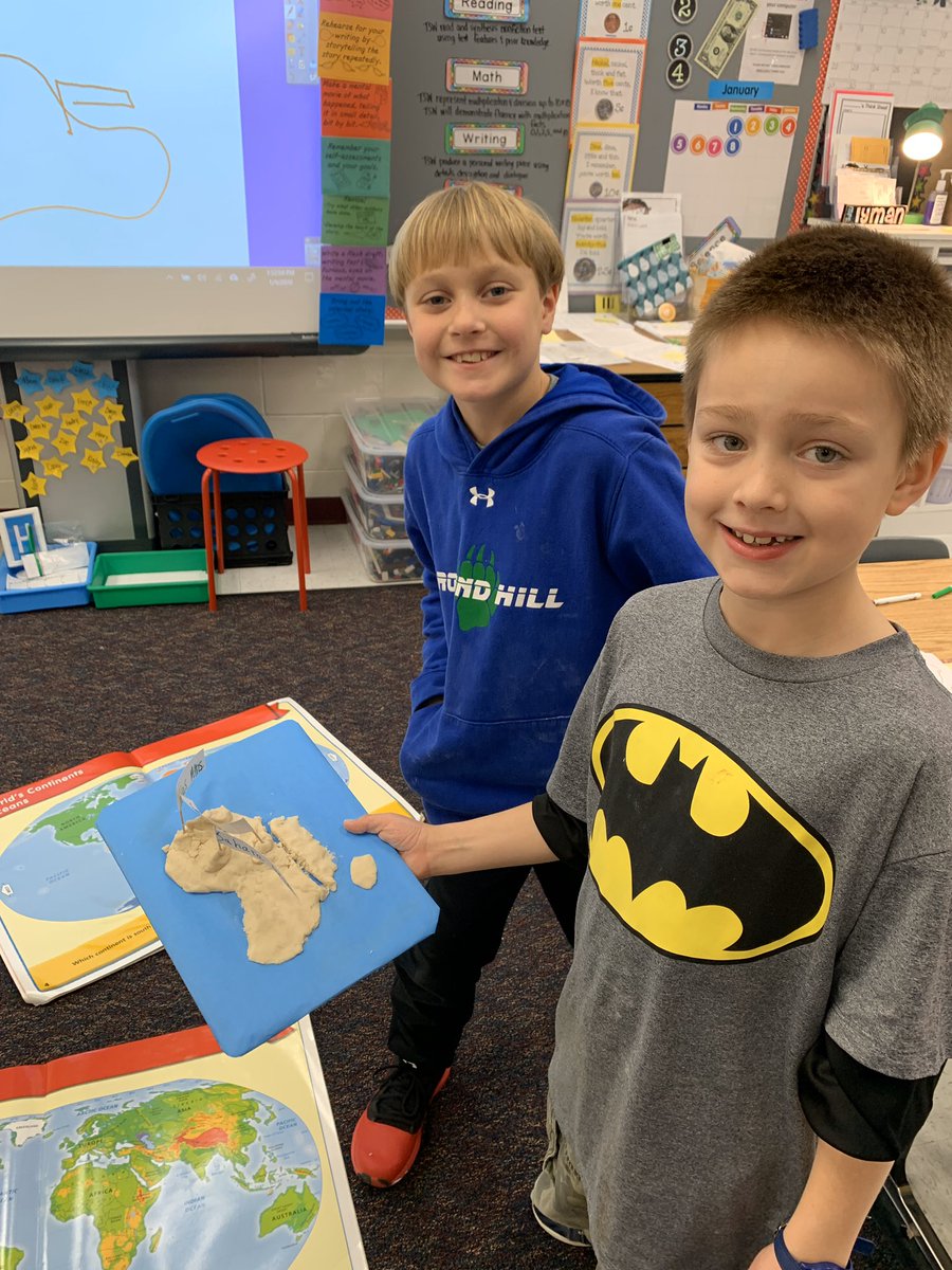 JanieLyman's tweet photo. Salt dough continent projects!  Thank you parents for making the dough! 🙌🏻 https://t.co/VttNNhfRhi