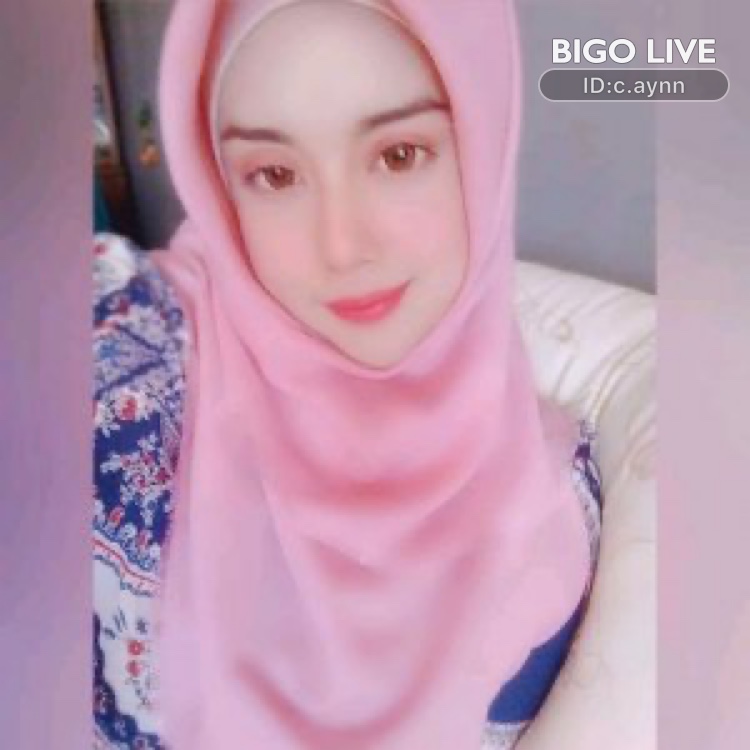 nibiru53's tweet photo. Come and see 🍀Nur Ain's LIVE in #BIGOLIVE: bell on 100/200  
https://t.co/SzAPuZLIs6 https://t.co/dZO1SYWFX5