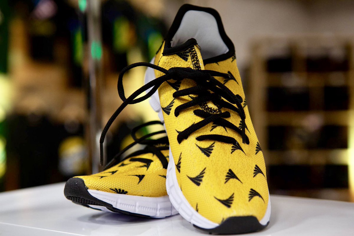 You asked... we listened! 🎉

@Sprint Shoefies are now available exclusively at the #PartnerUp Store! 💛 #SprintDISRUPT2020