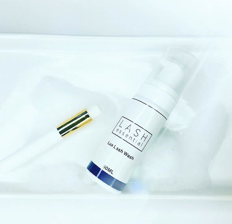 LashEssential's tweet photo. Lux Lash Wash. The purpose of our lashes is to protect our eyes from dirt, oil &amp; debris.
This foamy wash is gentle enough to use daily, but tough enough to clean any make up and any natural build up from your lash line!! Both are available on our site! 
https://t.co/tUjS8PgUnq https://t.co/HbOr7zONlC