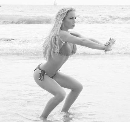 HOT BABES IN ESSEX tweet media