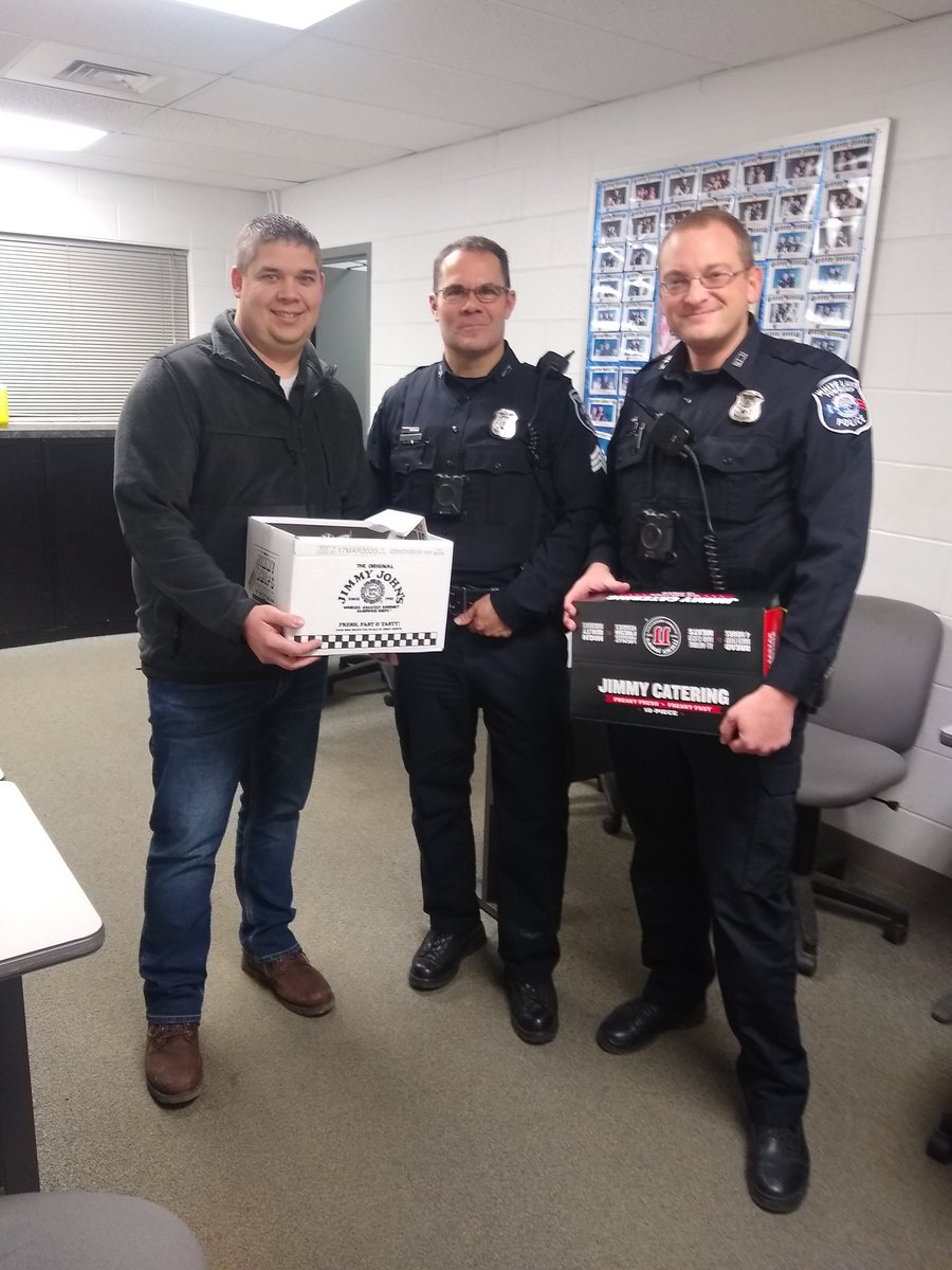 Thank you to <a href="/WhiteLakePolice/">WLTPD</a> for all you do for our community!! #LawEnforcementAppreciationDay2020 @dennissanders13 <a href="/McFarrenGary/">Gary McFarren</a> <a href="/Dave_Dawber/">Dave Dawber</a> <a href="/KEillians/">Kevin Williams</a>
