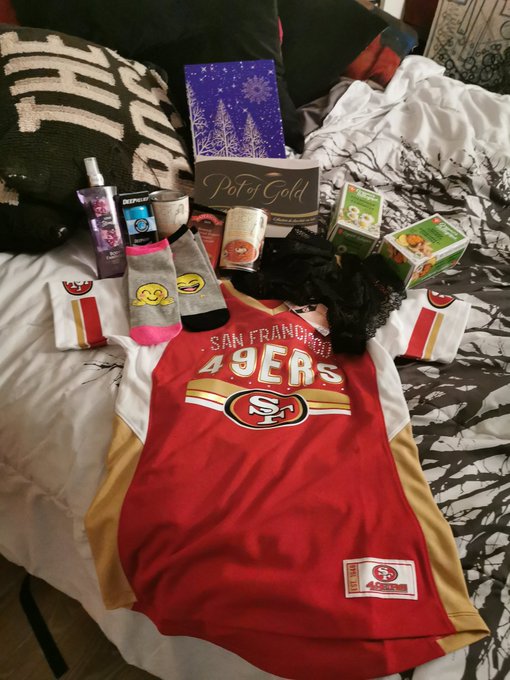Care packages are the best!! Thank you Gino 💋🤩 flu bug got me but this package will get me back to 💯
