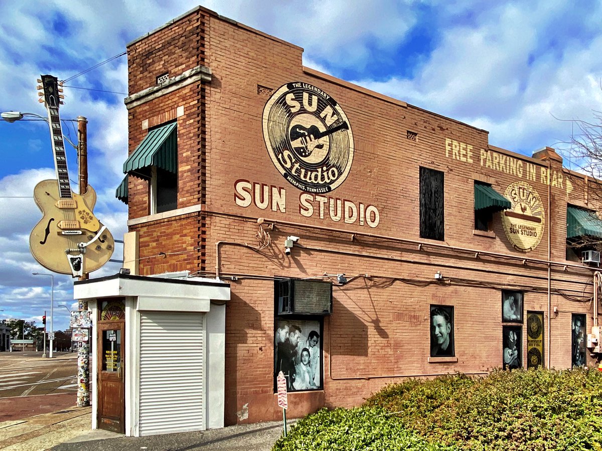 RT @3PTravel

Sun Studio 
Memphis, Tennessee 

#sunstudios #sunstudio #memphis #tennessee #memphistennessee #travel #3ptravel #elvispresley #johnnycash #travelphotography