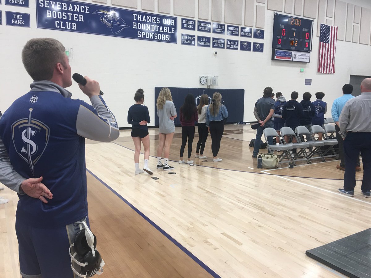 ErnieDerrera's tweet photo. 220 lb wrestler Cody King sings the national anthem before tonight’s home match against ⁦@holyfamilyhs⁩. The Silver Knights get the win 51-28 over the Tigers.  #UKnighted @UKnightedSHS https://t.co/QCyteAlmso
