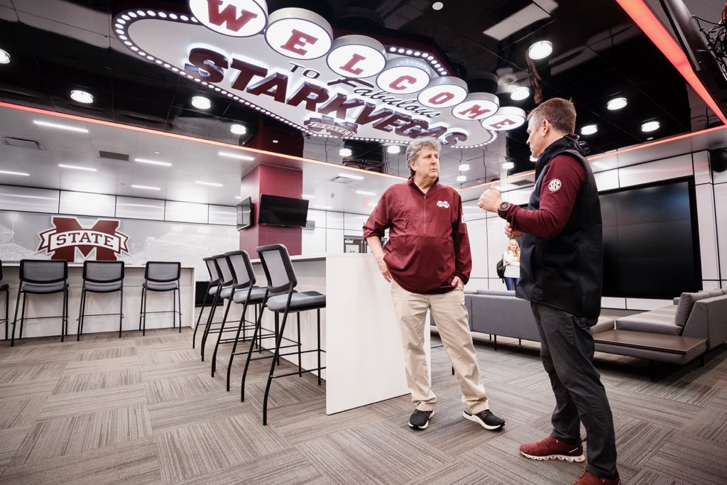 HailStateFB's tweet image. "Wow!" - @Coach_Leach 

Davis Wade Stadium knows how to make a first impression.

#HailState🐶