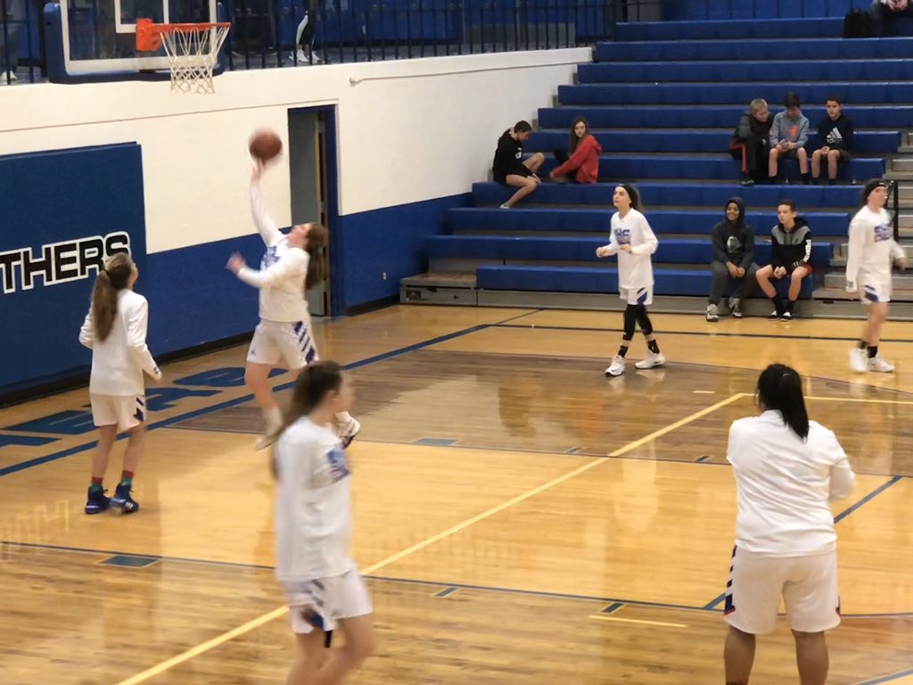 jeffmshaffer's tweet photo. Got to watch the Forsyth Lady Panthers play tonight. Great job ladies! #412forsyth #stumin #basketball https://t.co/gWOoSGmgBk