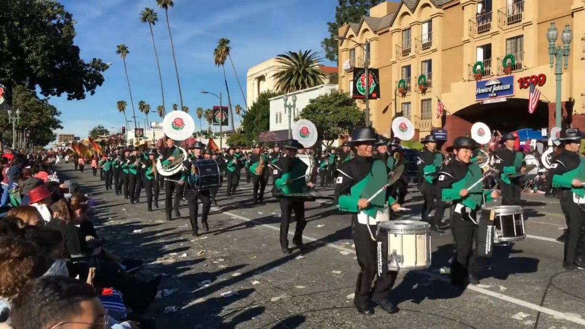 まるりん 今日のお勧めyoutubeは ローズパレードに出場した 日本選抜グリーンバンドです Nakosoeklさんがまとめて下さっています エンターテイメントの国アメリカで これだけ拍手喝采を浴びる 楽しくて嬉しい動画です ローズパレード