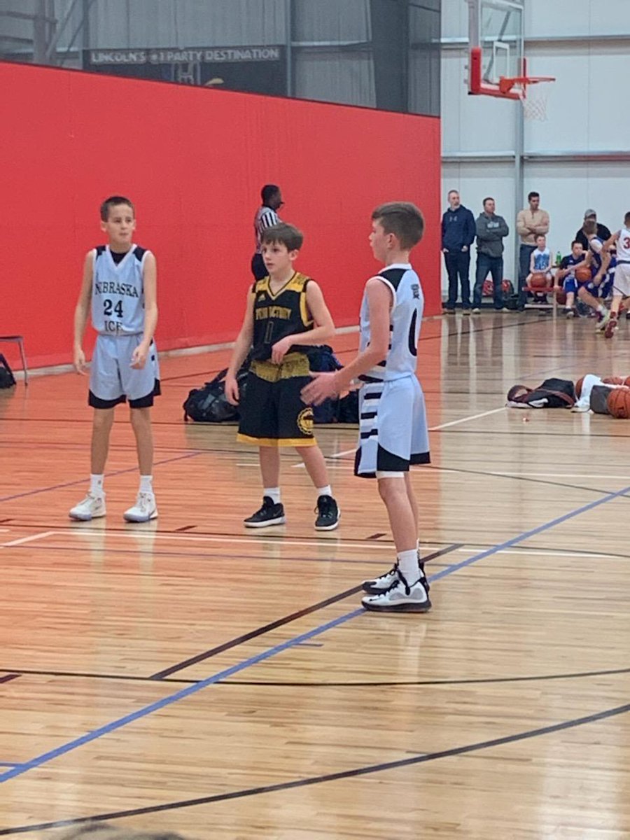 AaronSemm's tweet photo. Beyond excited to see Gav and his Ice teammates do their thing this weekend in the town that gave me 42 & Gav 7 great years, and countless memories. Home is where the heart is. #308 #hoopsmania https://t.co/SPSRCHfM9H