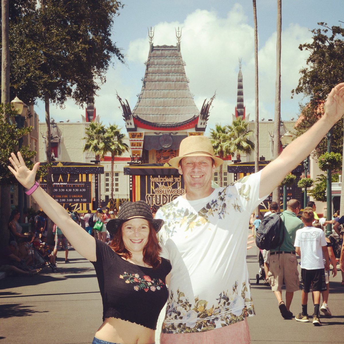 gem_ady's tweet photo. Hands up who's glad its Fryayyyyyyy!!!! 🙋♂️🙋♀️🙌🤪
Sooooo ready for the weekend
What you all up to guys??
@WaltDisneyWorld @WDWHS #DisneyWorld #HollywoodStudios #disneylover #Florida #holidayblog https://t.co/6muOf7JR3Z