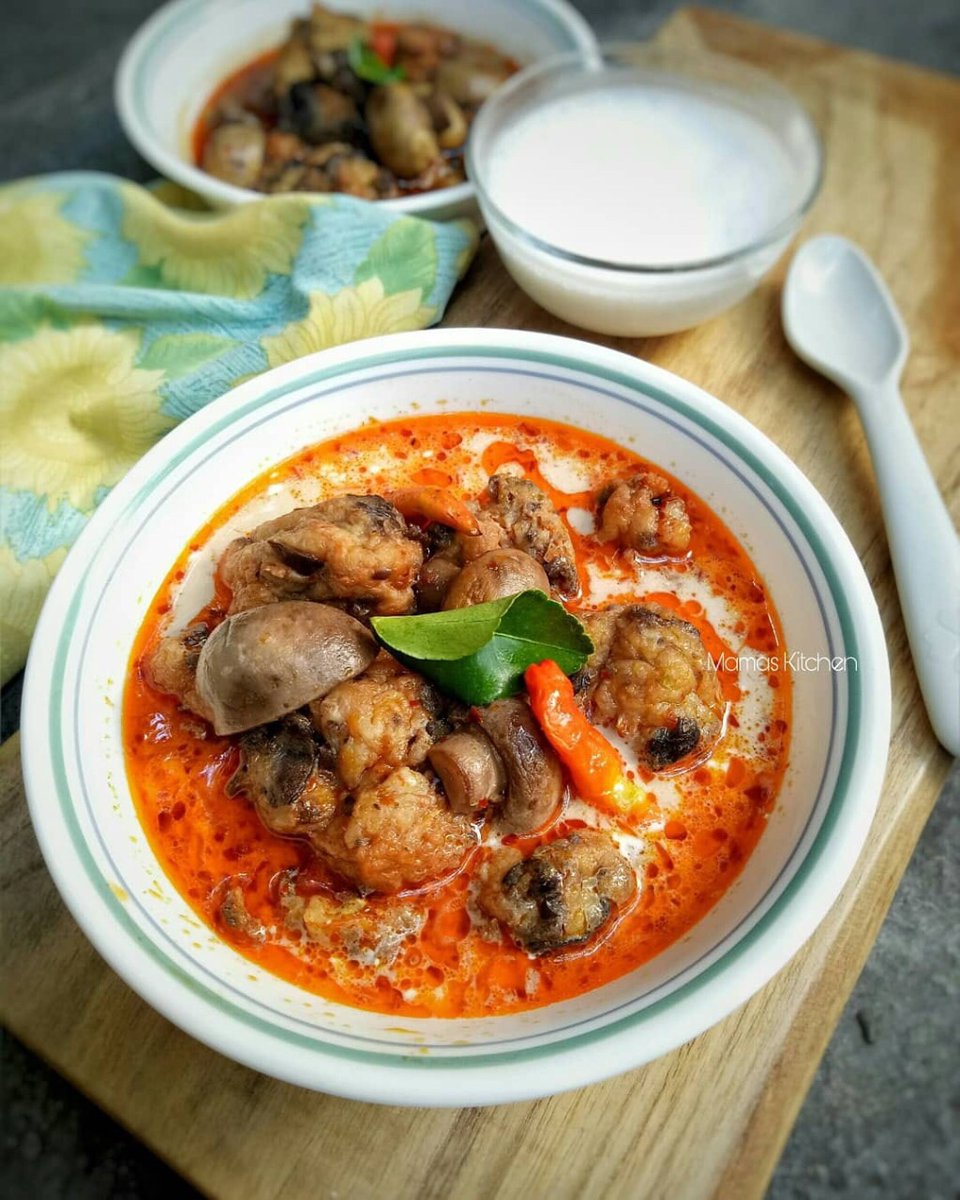 to_EatRight's tweet photo. Bakwan Seafood Kuah Asam Pedas https://t.co/8OJ1gZeCNp https://t.co/cjpX3j5zoK