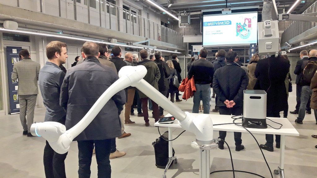 franckytrichet's tweet photo. BatiPrint3D, une aventure collective à la nantaise qui devient une jeune entreprise innovante avec une équipe formidable pour réinventer l’univers du BTP par la science. @UnivNantes au cœur de la fabrique de la cité ! Merci @benoit_furet @NMHabitat @OuestValo @NantesCitylab https://t.co/zwmJMznKF9