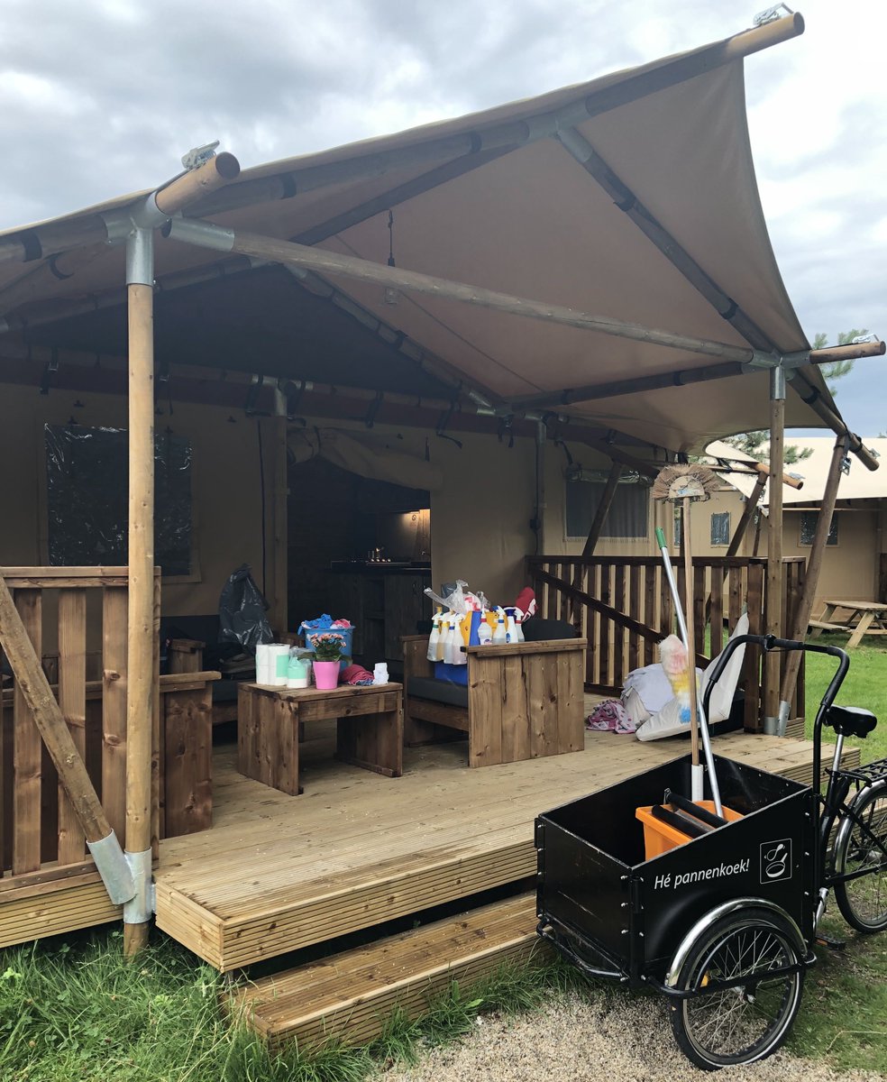 De grote schoonmaak gaat van start!
#housekeeping #teamhousekeeping #gilrs #girlpower #strandparkvlugtenburg