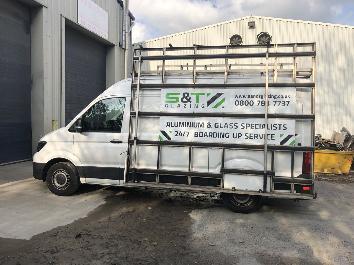 sandtglazing's tweet photo. S &amp; T Glazing offer an emergency glazing service in Keighley, Shipley, Bingley, Bradford and all surrounding areas across West Yorkshire..
Contact us today for a free no obligation quotation on Freephone 0800 783 7737.
https://t.co/Ibf4Nrg7vX https://t.co/2ZheGxZ1B3