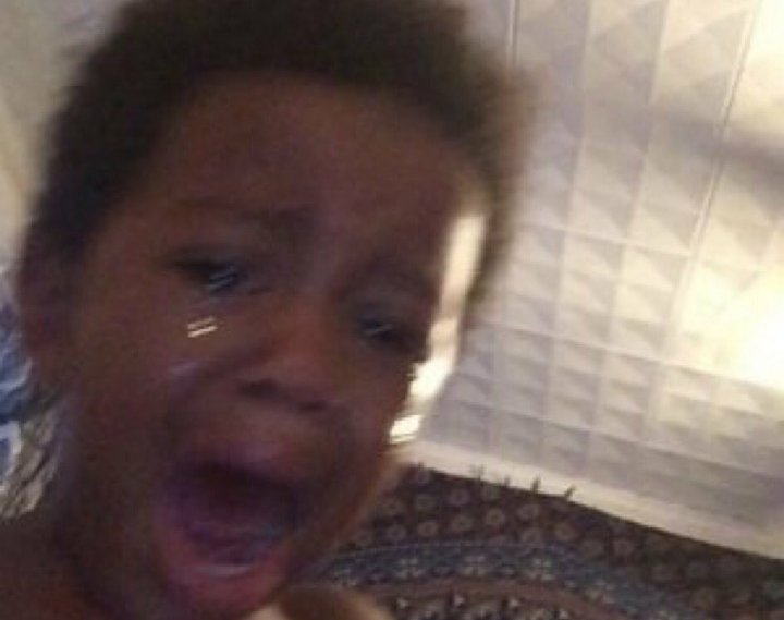 gizmosbuse's tweet image. Albümü bu şekilde dinliyorum. Ne eksik ne fazla #RareOutNow #SGRare #RAREday