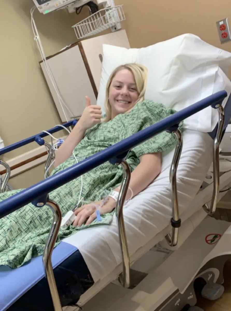 j_cklassen's tweet photo. survived my second knee surgery, but my meniscus didn’t. 🥴 https://t.co/C9F09prtro