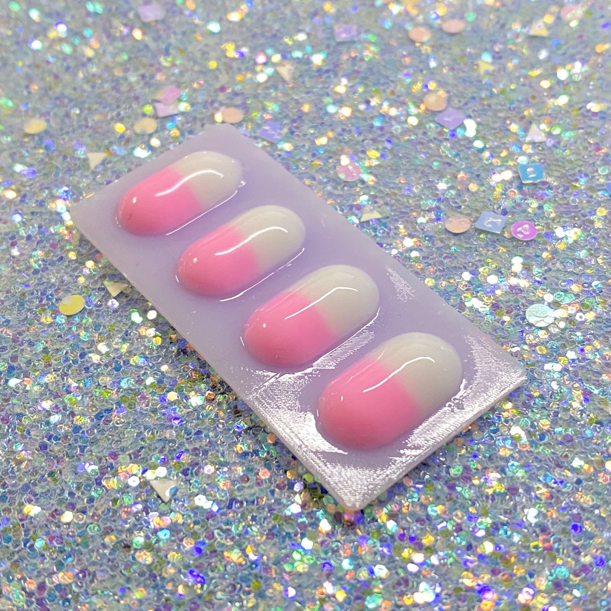 Fun Marche お薬いかがですかー シリコンモールド販売 シリコンモールド型 ハンドメイド レジン 樹脂粘土 透明シリコン Funmarche ピアス ストラップ アクセサリー