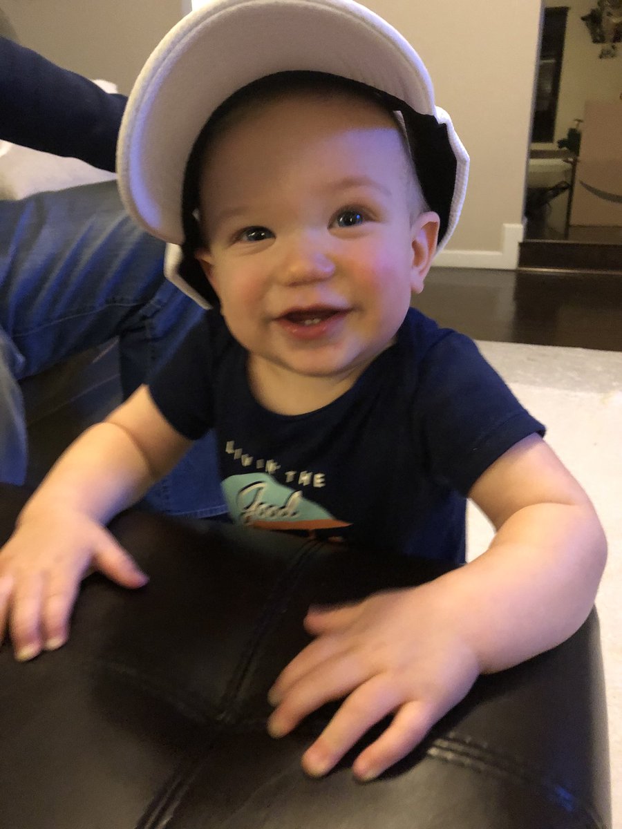 KQAdiamond's tweet photo. We always love our Platinum gifts we get every year from @diamondresorts ! Thank you! Kip is almost 9 months and has stayed in 5 resorts already! We love our ownership! #dowhatyoulove #DiamondStories @DRIguy2017 @AKozuszko @BryceIsenhart https://t.co/lFEfQL1tCe