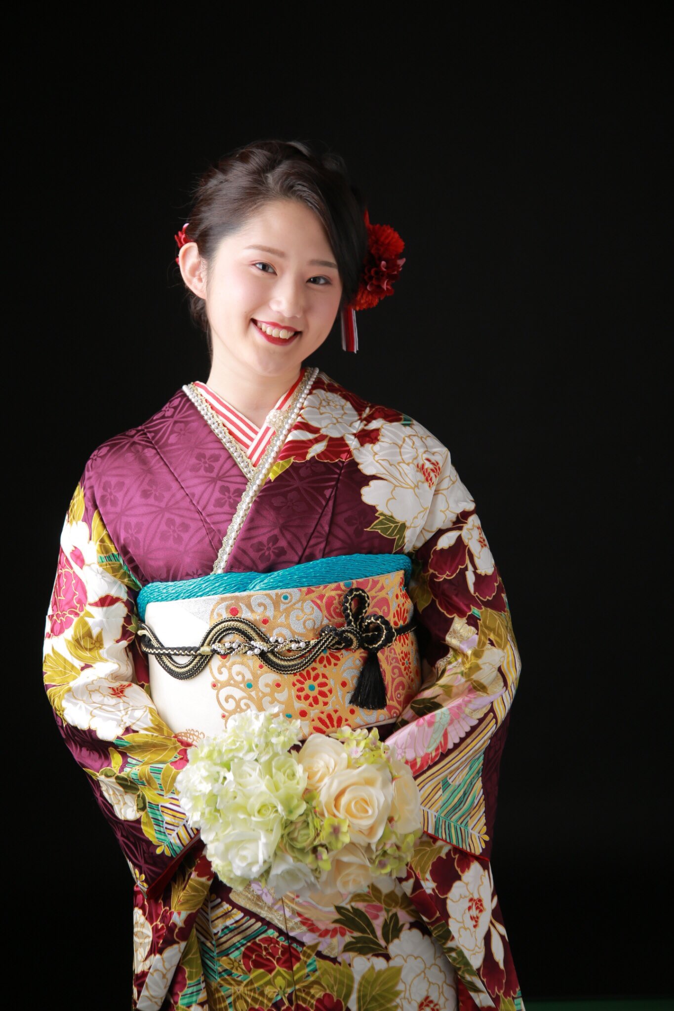 笑顔創造写真館ニコフォレオ広島東店 振袖撮影 紫のローラのお振袖 とっても大人っぽくてステキです イメージがつきやすいので 前撮りがオススメです お嬢様の雰囲気にあわせて 撮影します やしまグループ T Co Uk3s0u1one 笑顔創造写真館ニコフォレオ広島東店 振袖撮影 紫のローラのお振袖 とっても大人っぽくてステキです イメージがつきやすいので 前撮りがオススメです お嬢様の雰囲気にあわせて 撮影します やしまグループ T Co Uk3s0u1one