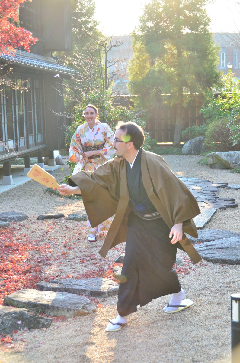 El juego está bloqueado debido al nuevo reglamento de privacidad. Juegos Tipicis De Ñiños De Japon . Me Gusta Yamaguchi On Twitter Antes No Habia Television Ni Tampoco Internet En Japon Los Ninos Pasaban Las Fiestas De Fin De Ano Jugando En Casa Con Juegos Tradicionales El Otro Dia