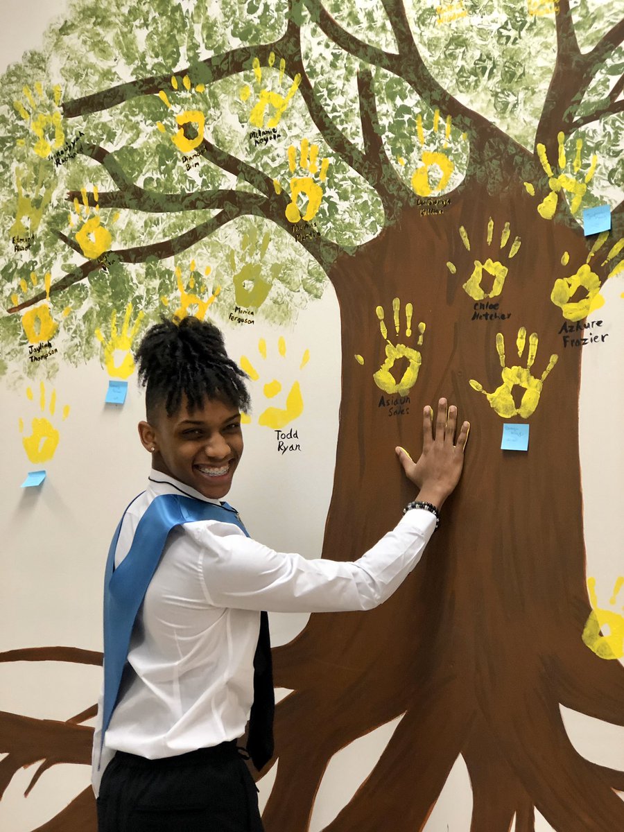 CarverHS_Nation's tweet photo. Congratulations to our newest National Honor Society members @CarverHS_Nation @CHS_JacketPride @jacket_mathhive @ELA_Carver_High @CarverAOHT @CarverBeta @CarverPtsa @CfMontague https://t.co/HVkonTbnEq