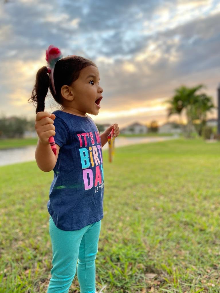 LuzLpezDelMar1's tweet photo. Gracias Señor por su vida! 3 años de mi princesa #mivaliente #saralucia #hijadedios https://t.co/ePXjZVttXl