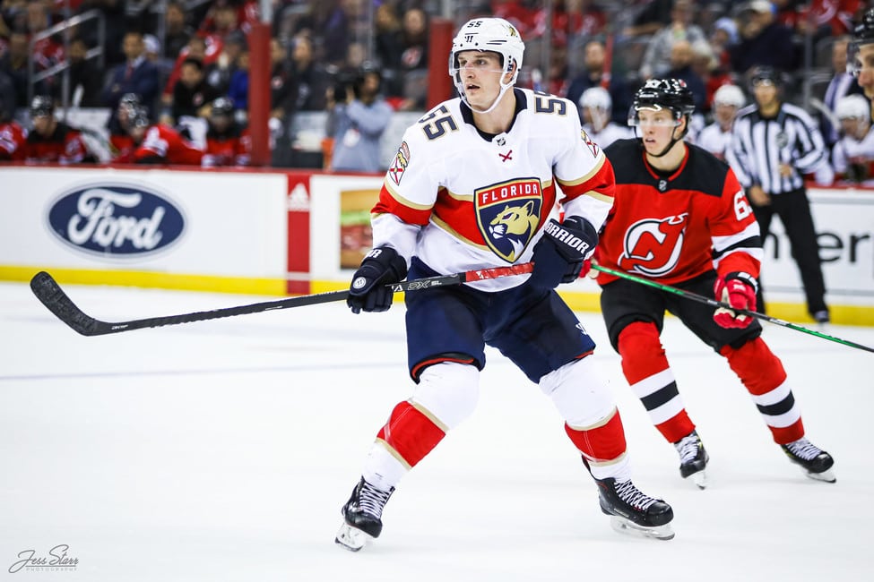 FLPantherFans's tweet photo. Acciari, Bobrovsky Lift Panthers Over Canucks 5-2 https://t.co/XvG4cxCDP5 #FlaPanthers https://t.co/9JdIrUYG90