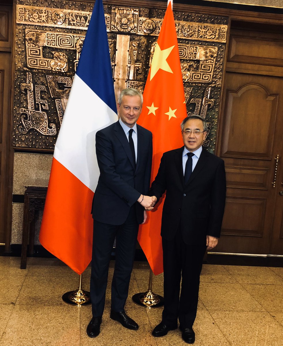 Déjeuner de travail très constructif à #Pekin avec le vice-premier ministre Hu Chunhua : coopération nucléaire civile, investissements financiers, surendettement et Club de Paris, commerce international et réforme de l’OMC.