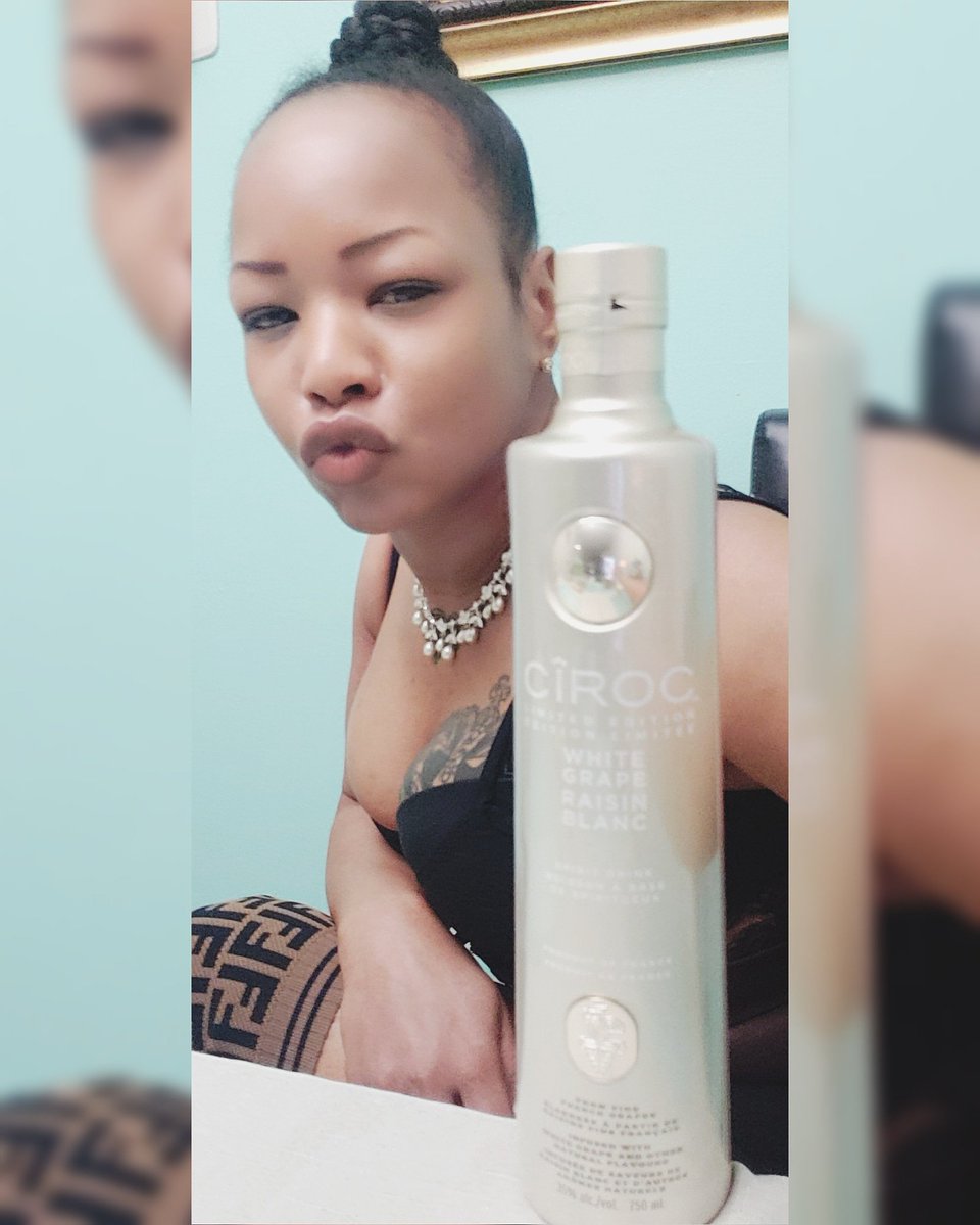 SapphireSteamy's tweet photo. Jan 7
#EarthGOD #CIROCandFROLIC #cirocgirls #cirocboys #cirocgirlz #cirocboyz #CIROC #whitegrapeciroc #vodka #liquor #alcohol #spirits #spirit #fendi #victoriasecret #moschino #SapphireSteamy #6ixQueen #6Quiero #6Queen #Queen7 #EarthGOD #TheQueendom #HerMajesty #IAMBILQUIS #LOVE https://t.co/3dXngufBxl