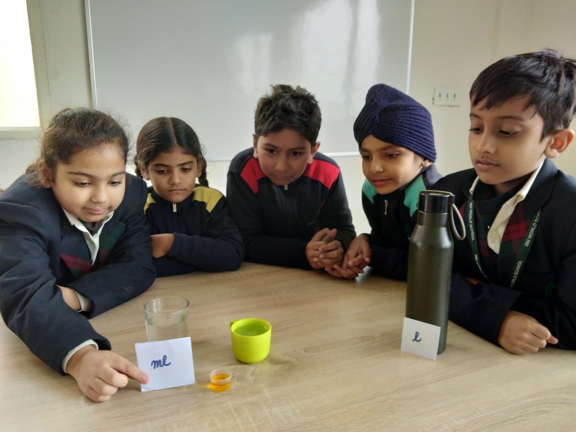 ctworldschool's tweet photo. "How much it weighs?"when my mother asked this.
When I gave the answer, she was in pure bliss !
CT World school teaching young minds the units of weight via practical examples.
#ctw #ctworldschool #ctg #learningwithadifference https://t.co/SwA7A6AlT9
