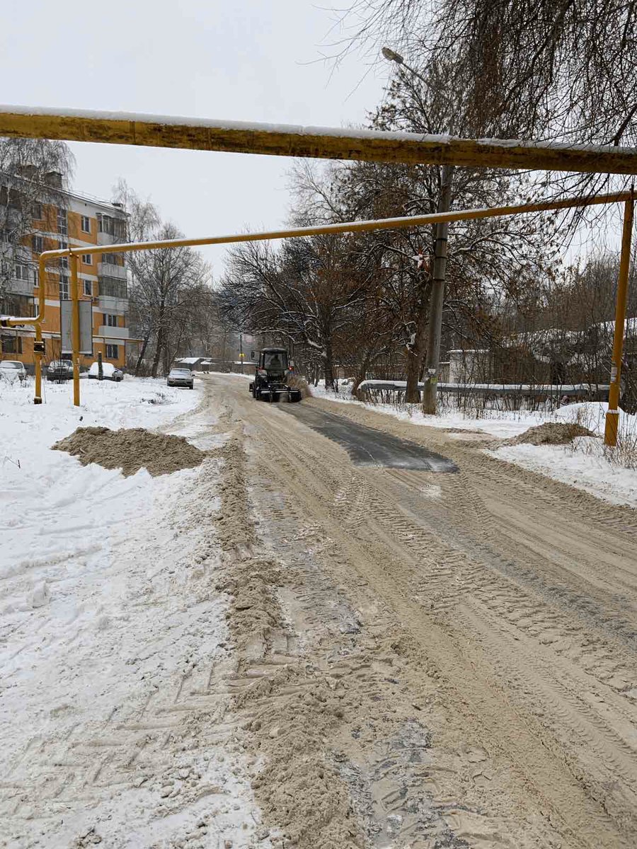 По заданию <a href="/adm_kir63/">Администрация Кировского района</a> 10.01.2020г. были выполнены работы по уборке снега по адресу 18км Московское шоссе. <a href="/Rudakov_i_a/">Рудаков Игорь Александрович</a> <a href="/gkh_kir63/">Отдел по ЖКХ и благоустройству</a>